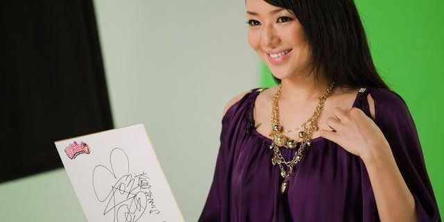 34岁苍井空认了不孕！心碎曝头皮露出秃头照：我好绝望