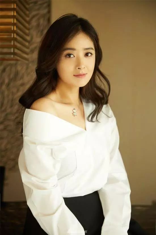 胯宽腰粗适合怎么穿,肩宽腰细怎么穿