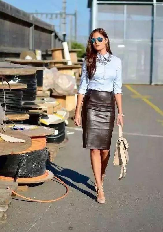 胯宽腰粗适合怎么穿,肩宽胯宽骨架大的女生怎样穿衣