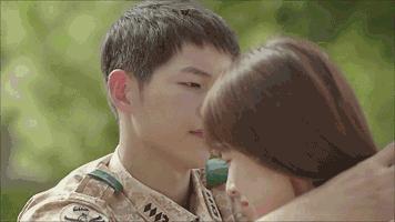 矮马尾扎发教程简单好看,你没见过的马尾扎法