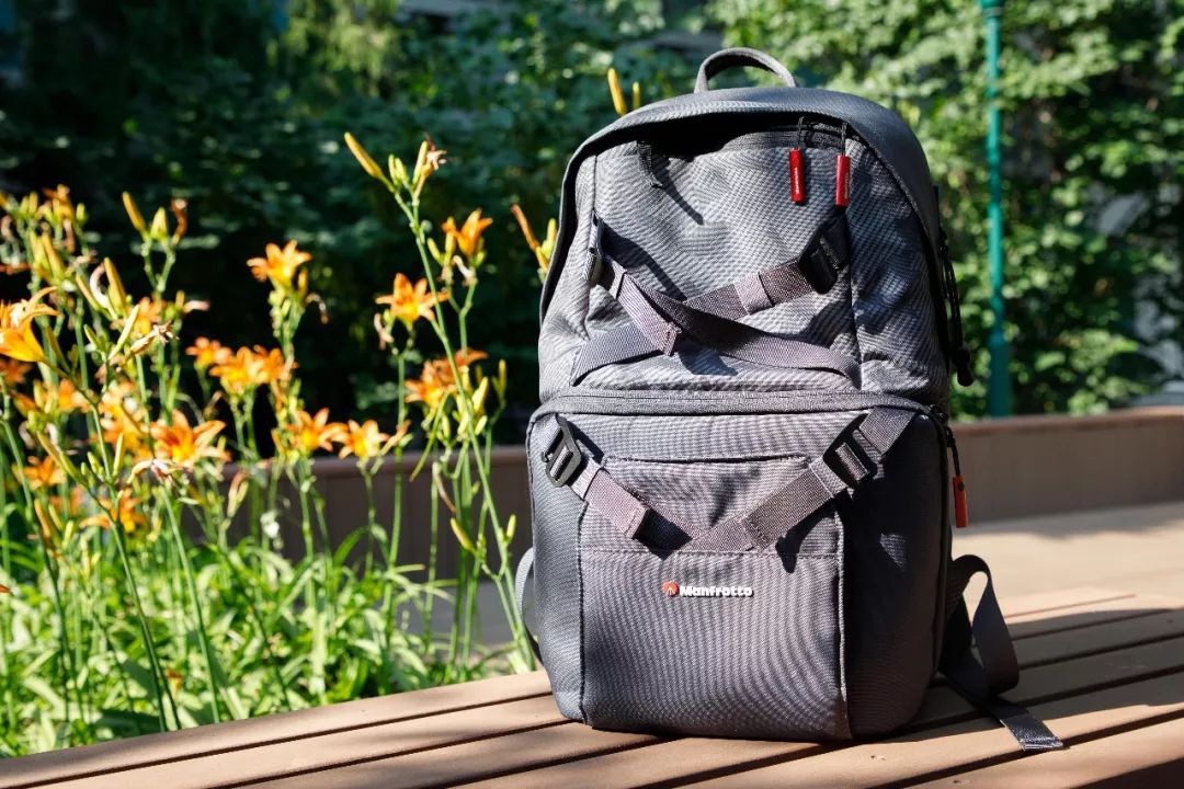 极简风相机包,模块化摄影相机