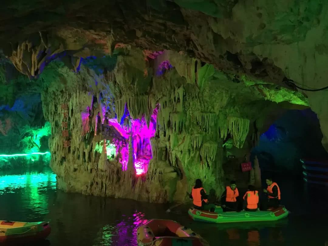 西峡网红打卡地吃饭 (南阳网红打卡地西峡)