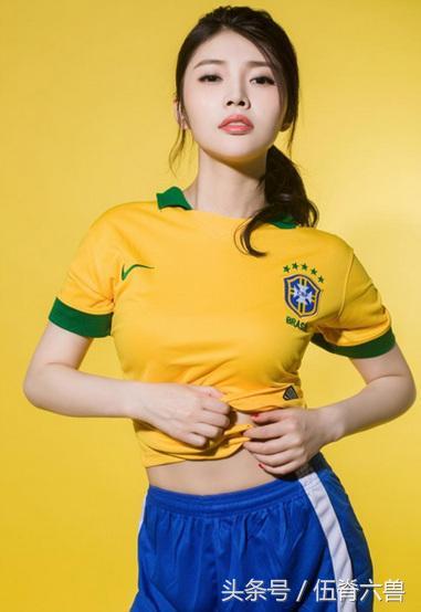 中国女明星足球宝贝张馨予,中国最火的足球宝贝张馨予