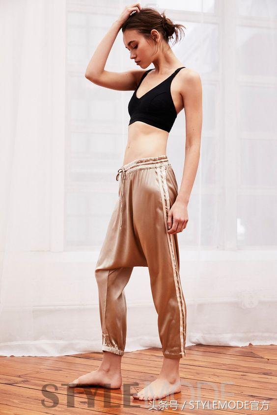 夏天适合穿长裤透气,天气太热给宝宝来一条薄长裤