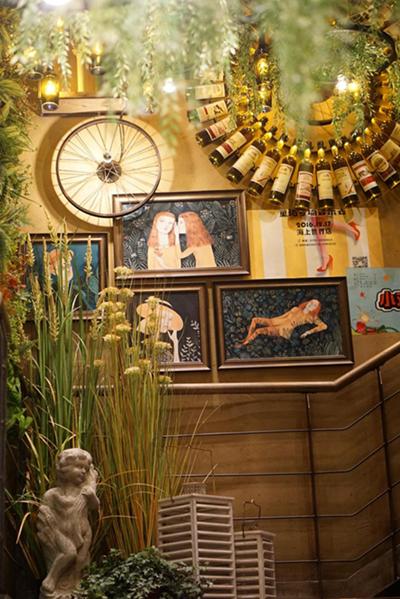 世界杯狂欢酒吧,狂欢世界杯游玩