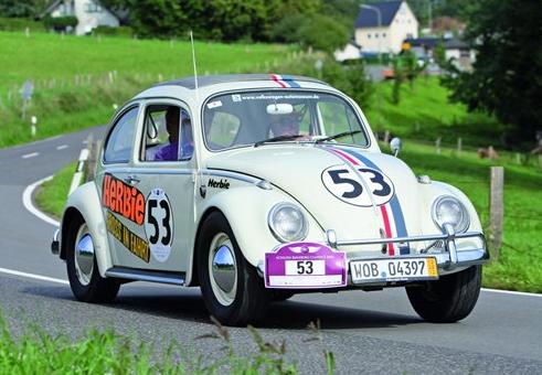 相亲其实不用租玛莎拉蒂,70岁的甲壳虫,保时捷之母,拉风有情怀