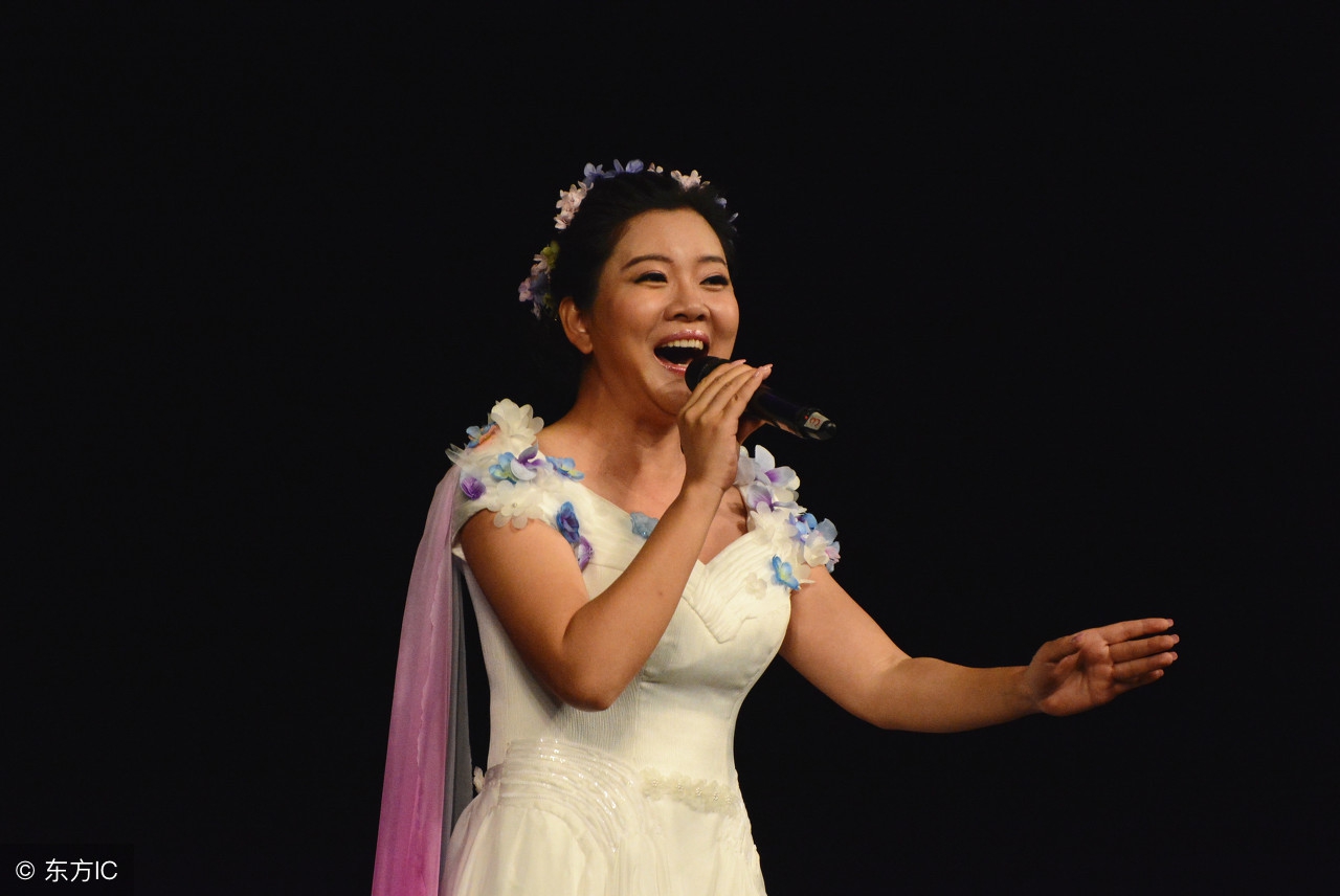 高音哼鸣技巧练习,怎么用哼鸣的状态唱高音