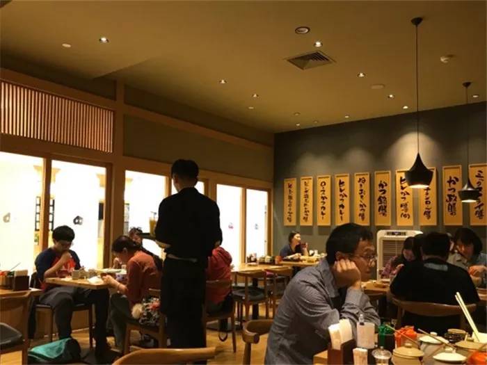 我愿意把夏天长胖的份额，统统留给日式猪排！