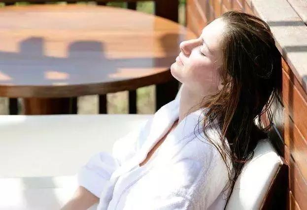 又见全智贤的撩发杀，这才是夏发该有的样子啊！