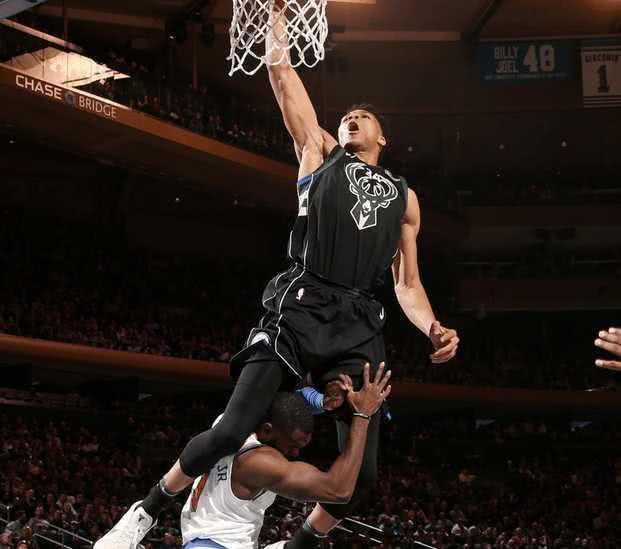 球迷评选欧文生涯十佳球,球迷评詹姆斯十佳球