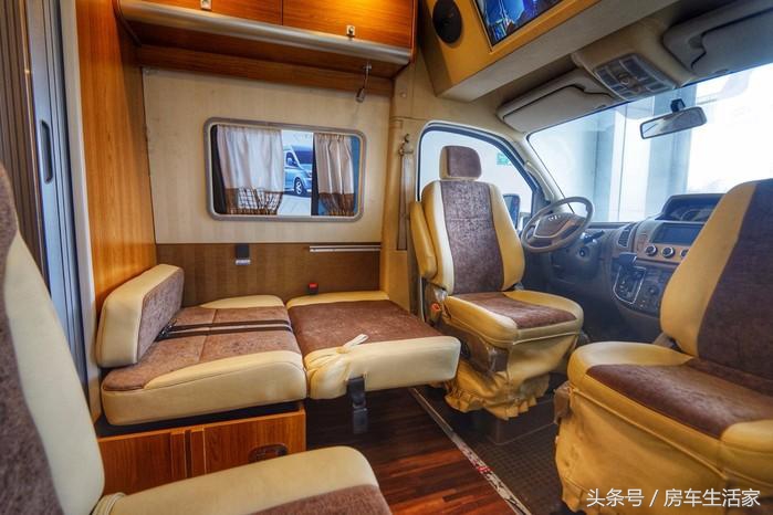 房车出行旅游 (房车生活自驾游旅居直播)