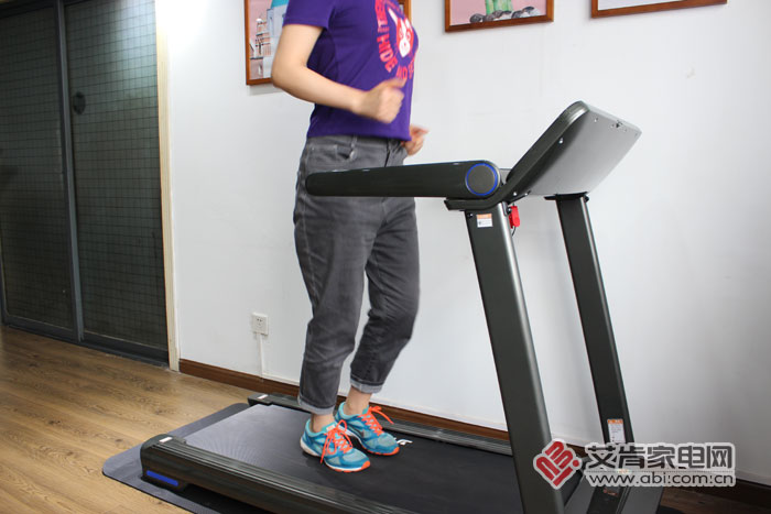 亿健睿智x5跑步机使用方法,亿健跑步机睿智x5安装视频