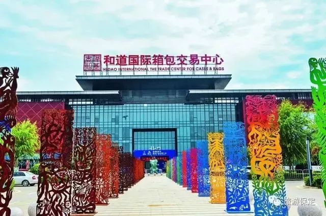 如何给女友买到不输大牌的包包？终极大招来了……