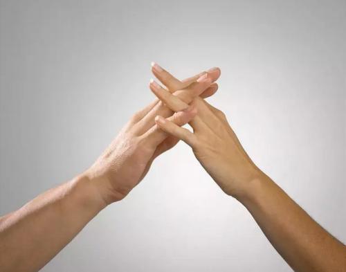 瘦身脸部变化女生,瘦身成功人士的瘦身方法