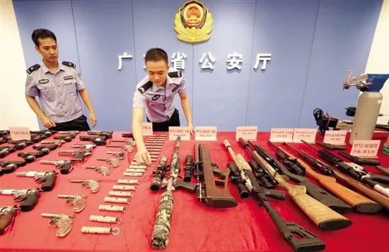 五起整治形式主义案例,打击网络贩枪的意义