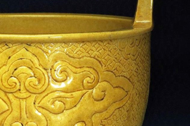 博物馆宣德黄釉瓷器真品图,台北故宫博物院收藏青花瓷图片