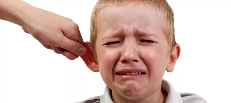 小孩爱生气不说话怎么办,孩子动不动大发脾气是精神疾病吗