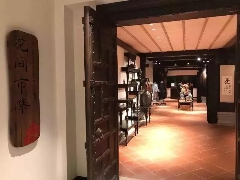 西双版纳著名建筑酒店,西双版纳旅游最美的酒店