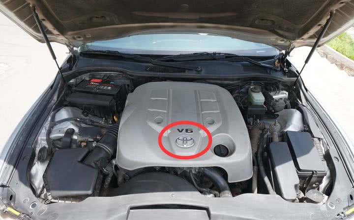 25万公里丰田锐志，油耗比宝马530还要高？