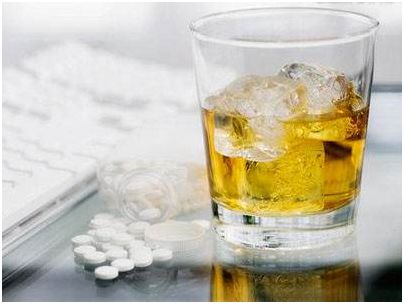 用康师傅矿泉水吃药,用矿泉水服药有什么副作用