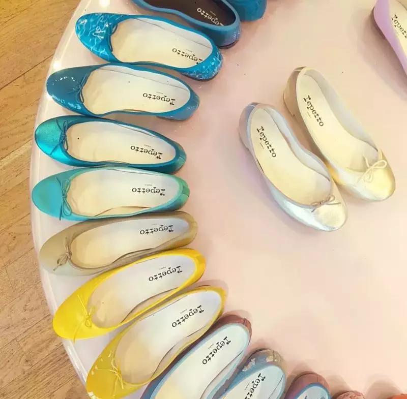 高帮小白鞋女款2020真皮平底鞋,入手一双软底软面平底小白鞋