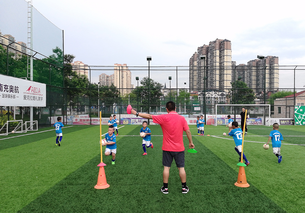 快乐足球训练营,快乐足球训练攻略