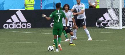 世界杯阿根廷对荷兰有争议的判罚,世界杯争议判罚越位