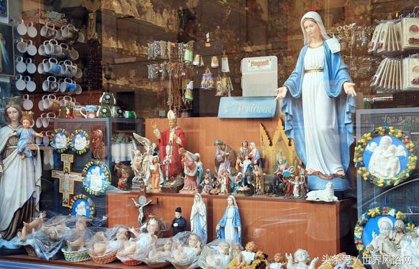 梵蒂冈旅游攻略一日游,梵蒂冈地理位置