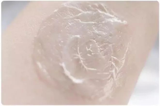 Pola只知道极光和和黑BA？它有一个专属于你的定制款听说过吗