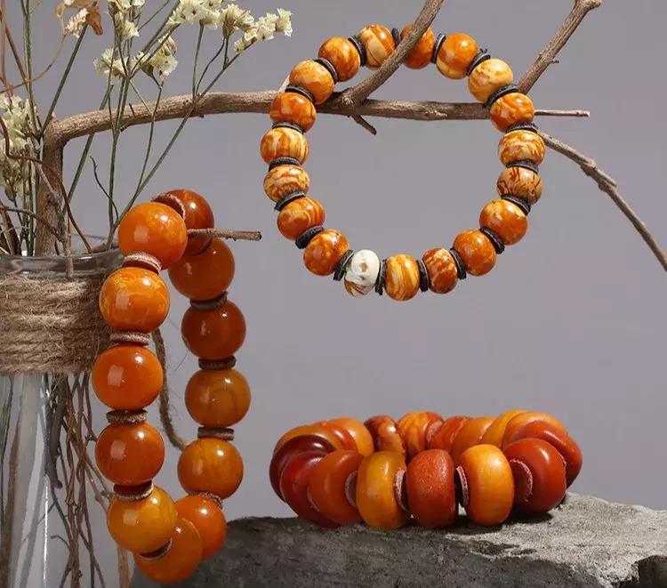 什么生肖适合戴什么手串,什么属相戴首饰