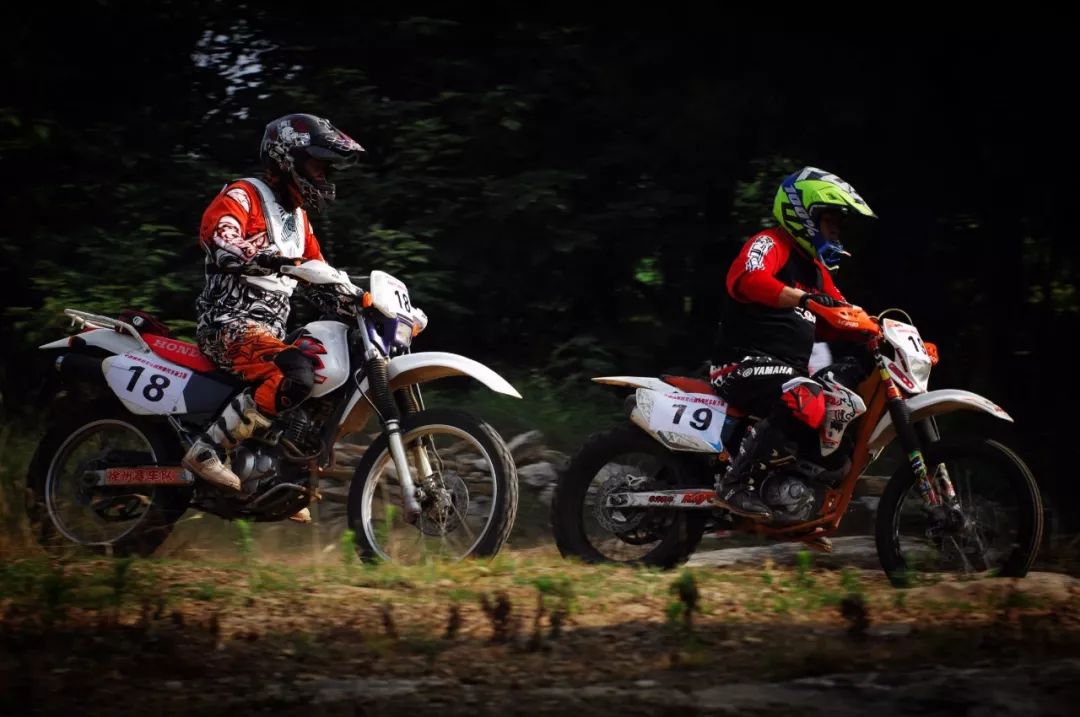 夏天里的一把火——2018徐州坦克山越野摩托车耐力赛