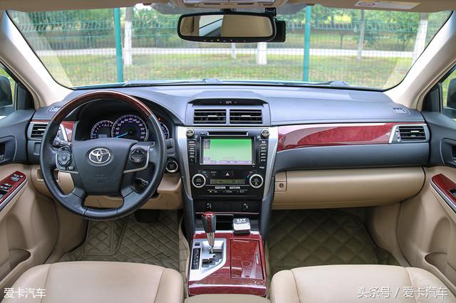 2019款凯美瑞2.5g豪华版二手车,都说丰田汽车好到底哪里好