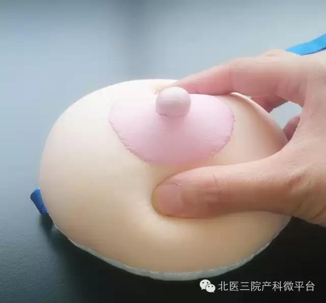 喂母乳之前要揉均匀吗,母乳喂养怎么按摩乳房