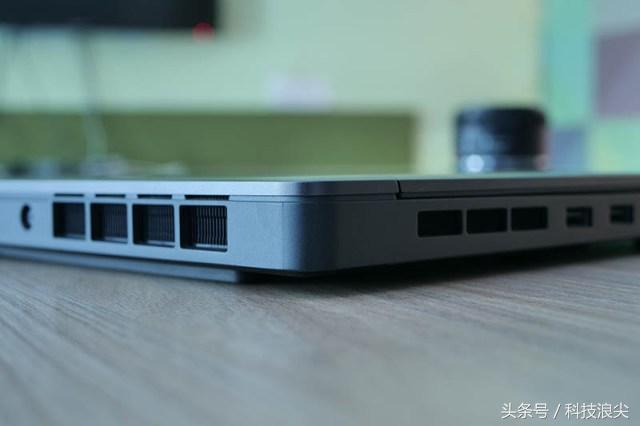 4分区氛围灯,4区背光键盘