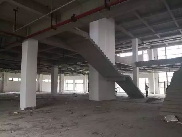 12年前建成,现还在招商!它能担负起北京外迁服装商户期望吗?