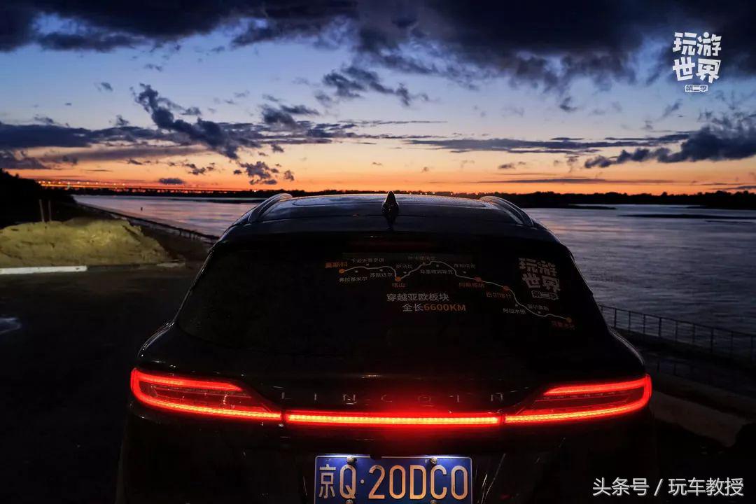 尾灯竟然比夕阳美?这次旅程开的三台SUV简直开挂