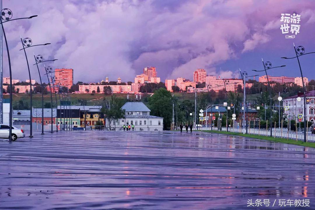 尾灯竟然比夕阳美?这次旅程开的三台SUV简直开挂