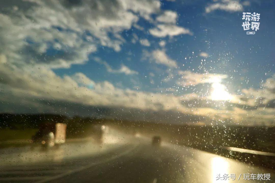 尾灯竟然比夕阳美?这次旅程开的三台SUV简直开挂