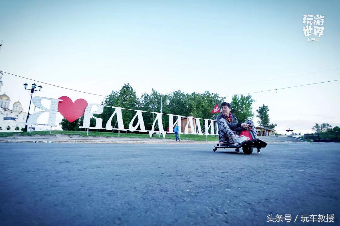 尾灯竟然比夕阳美?这次旅程开的三台SUV简直开挂