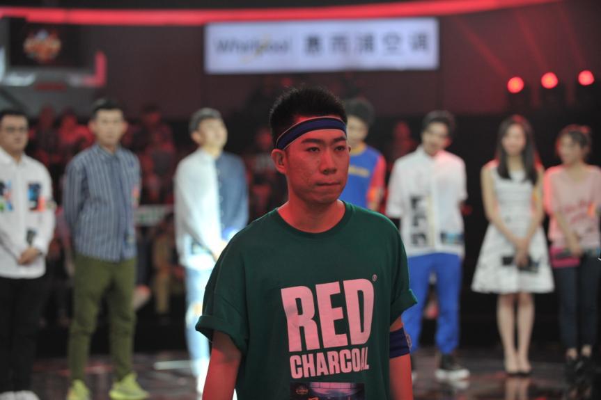 瓒崇悆瑙ｈ鍚磋开,鍚磋开瓒崇悆瑙ｈ寰崥