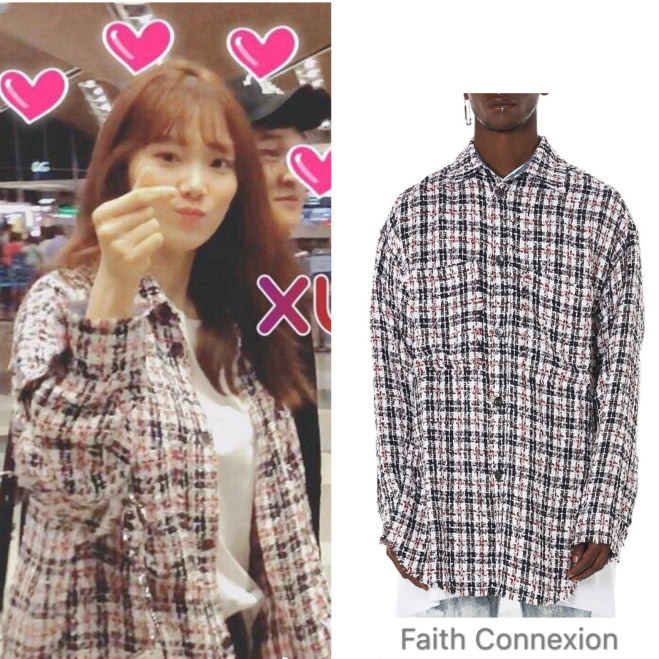 何炅穿2千元衣服插秧,何炅穿连体衣服