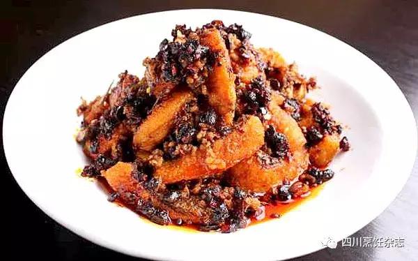 特色秘制凉拌鱼麻辣鲜香,12道工艺秘制地道川菜