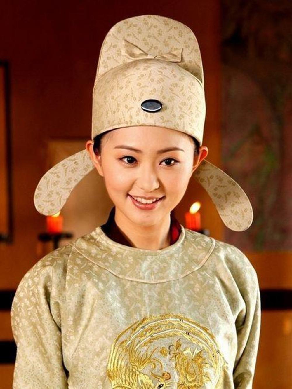 上官婉儿在武则天当政被称为什么,上官婉儿是给武则天干什么的