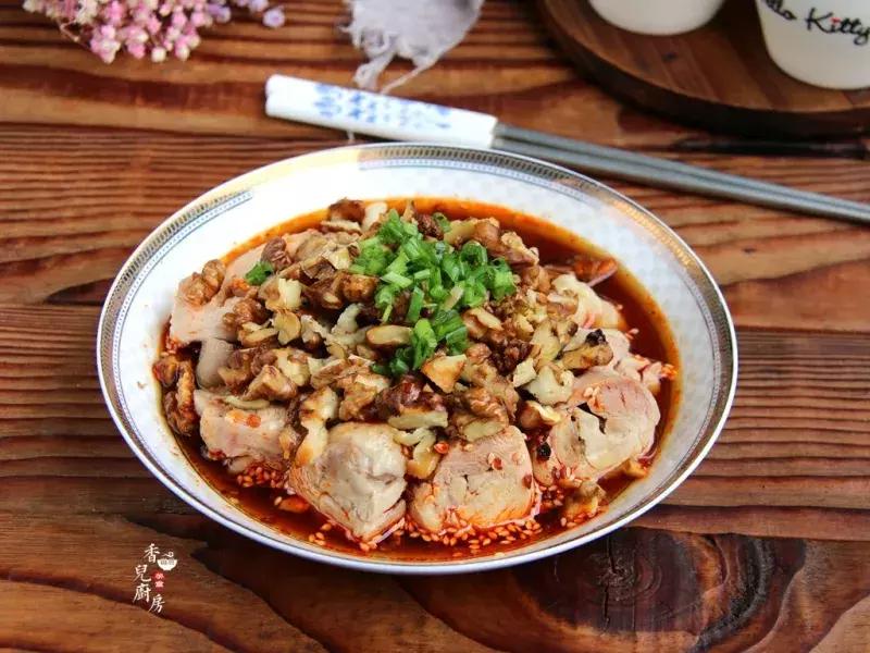 核桃仁和它搭配,每天吃一点,增智健脑,提高免疫力