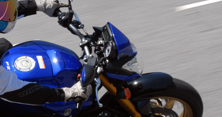 摩托车弯道失误全过程,摩托车常见的操纵失误