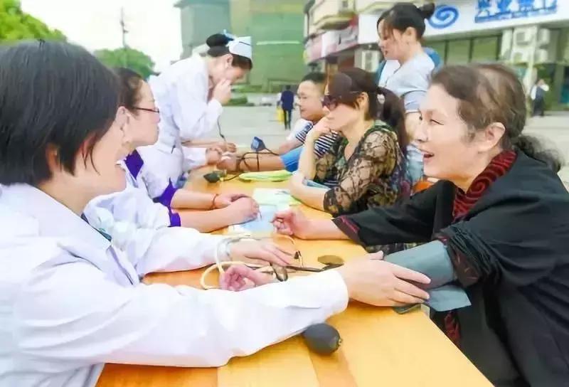 海南免税什么东西最值得购买,去海南可以买多少钱免税的东西