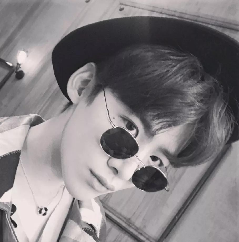 最近很流行的眼镜,最近特别流行的眼镜