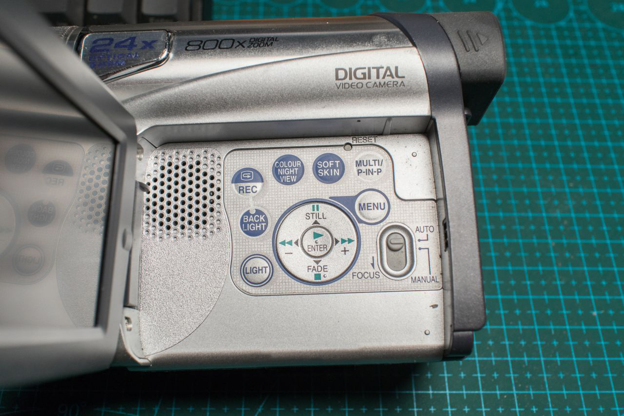 老款磁带dv摄像机工作原理,手持dv磁带摄像机