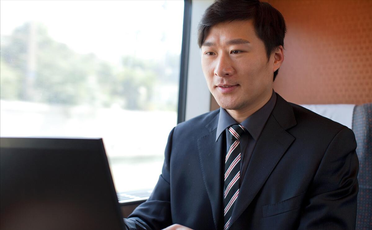 大叔收集废品变废为宝,重庆大叔创业