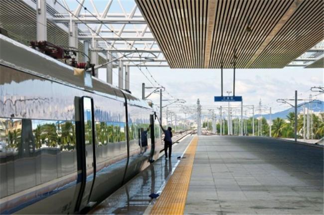 南京三天两晚闺蜜游攻略,闺蜜上海5天4晚自由行攻略